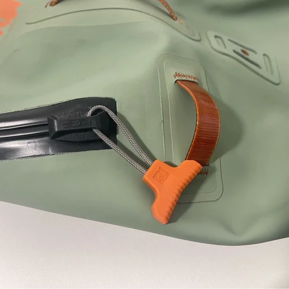 Fishpond Thunderhead Submersible Backpack - Picture 5 of 10